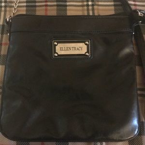Ellen Tracy crossbody purse